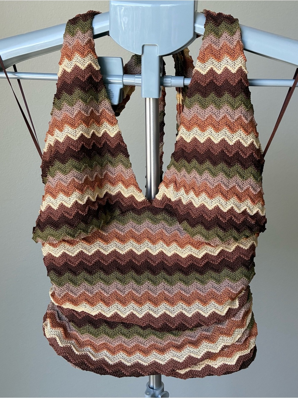Altar’d State Chevron Knit Halter Crop Top XS NWOT Boho 70s